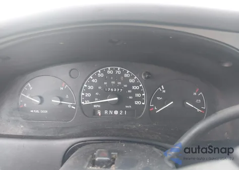 2000 Ford Ranger from USA, damaged, VIN 1FTYR10C7YPB77141